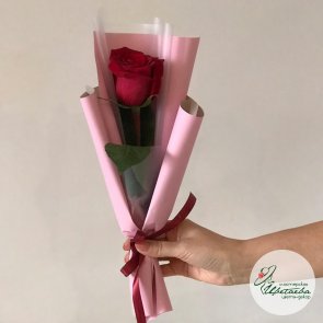 Роза на День матери