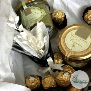 Какой Подарок Девушки На Новый Год