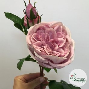 Искусственная светло-сиреневая роза Дэвида Остина (2+1)
