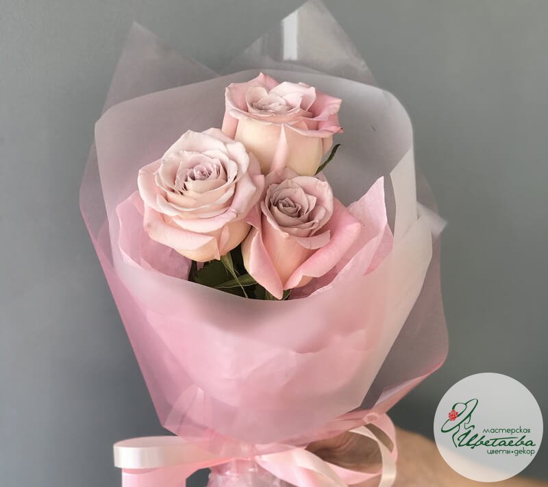 3 розы на день рождения купить с доставкой по Томску: цена, фото, отзывы.