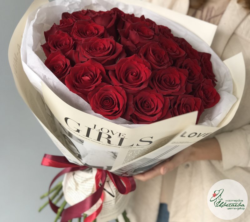 Букет из 25 элитных красных роз Эквадор