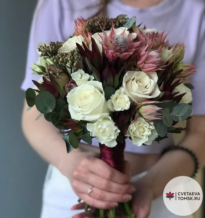 Яркий свадебный букет