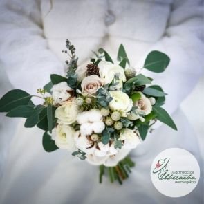 Зимний свадебный букет «Сон невесты»