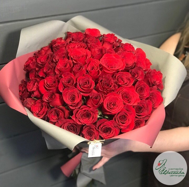 Букет из 51 элитной красной розы Эквадор